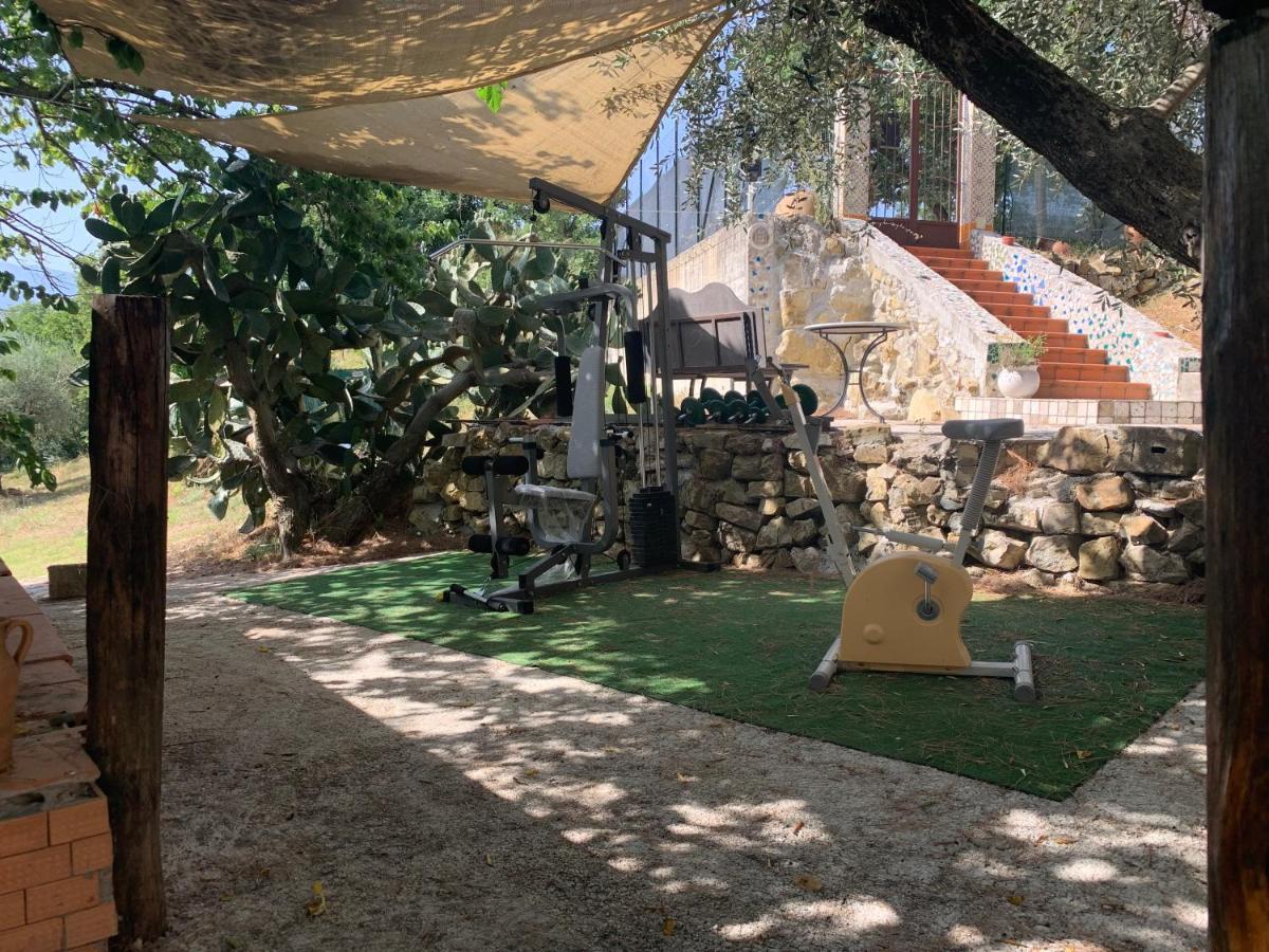 קונטורסי Agriturismo B&B Il Rifugio Di Nino מראה חיצוני תמונה