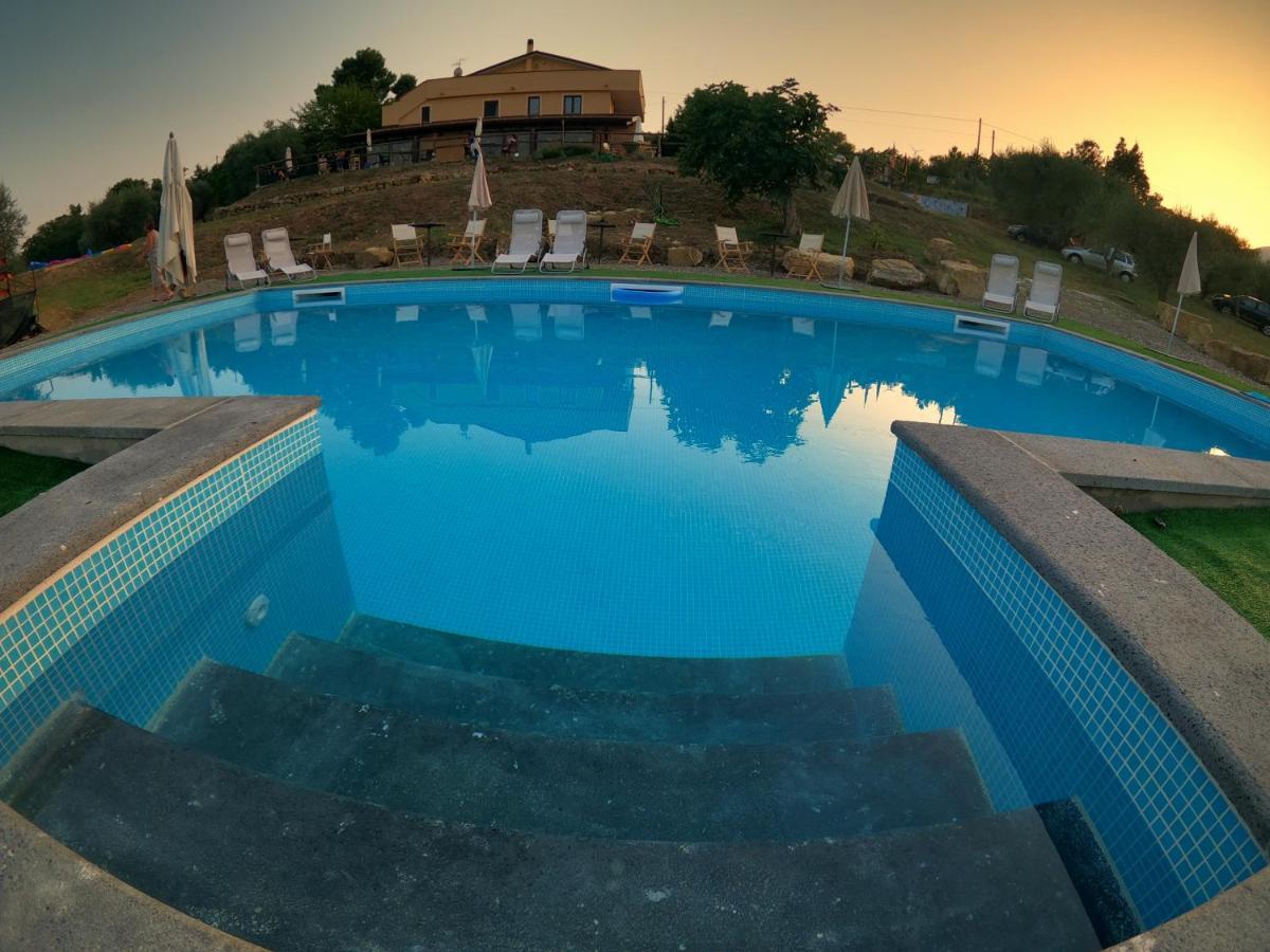 קונטורסי Agriturismo B&B Il Rifugio Di Nino מראה חיצוני תמונה