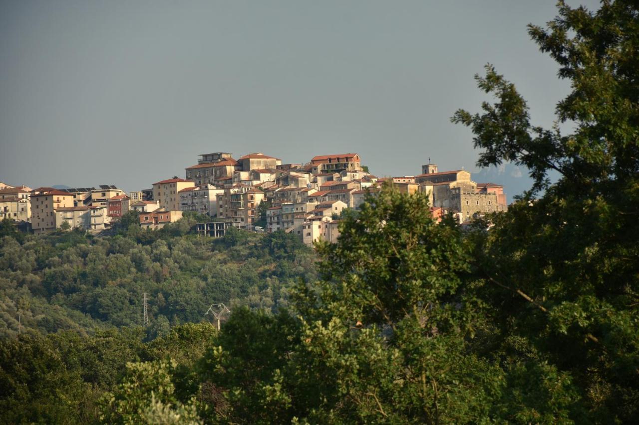 קונטורסי Agriturismo B&B Il Rifugio Di Nino מראה חיצוני תמונה