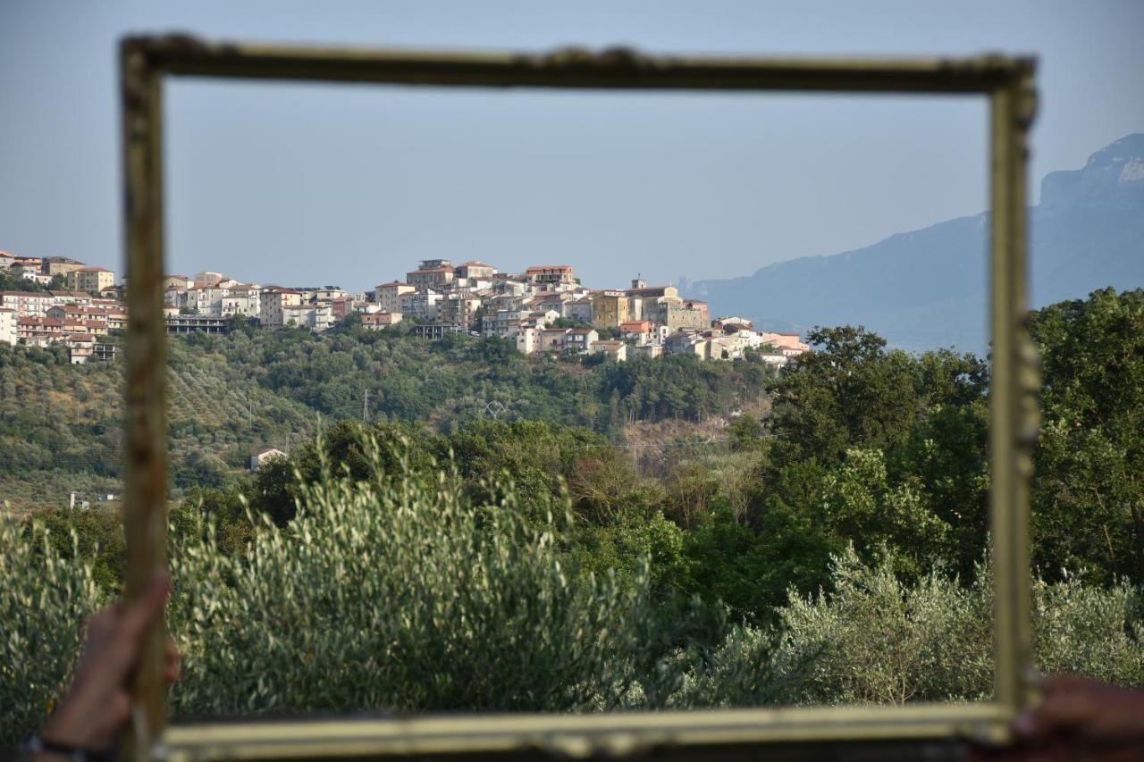 קונטורסי Agriturismo B&B Il Rifugio Di Nino מראה חיצוני תמונה