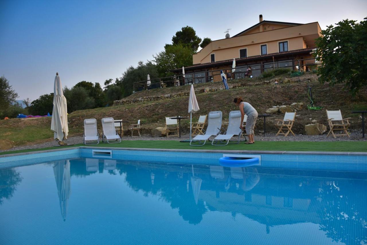 קונטורסי Agriturismo B&B Il Rifugio Di Nino מראה חיצוני תמונה