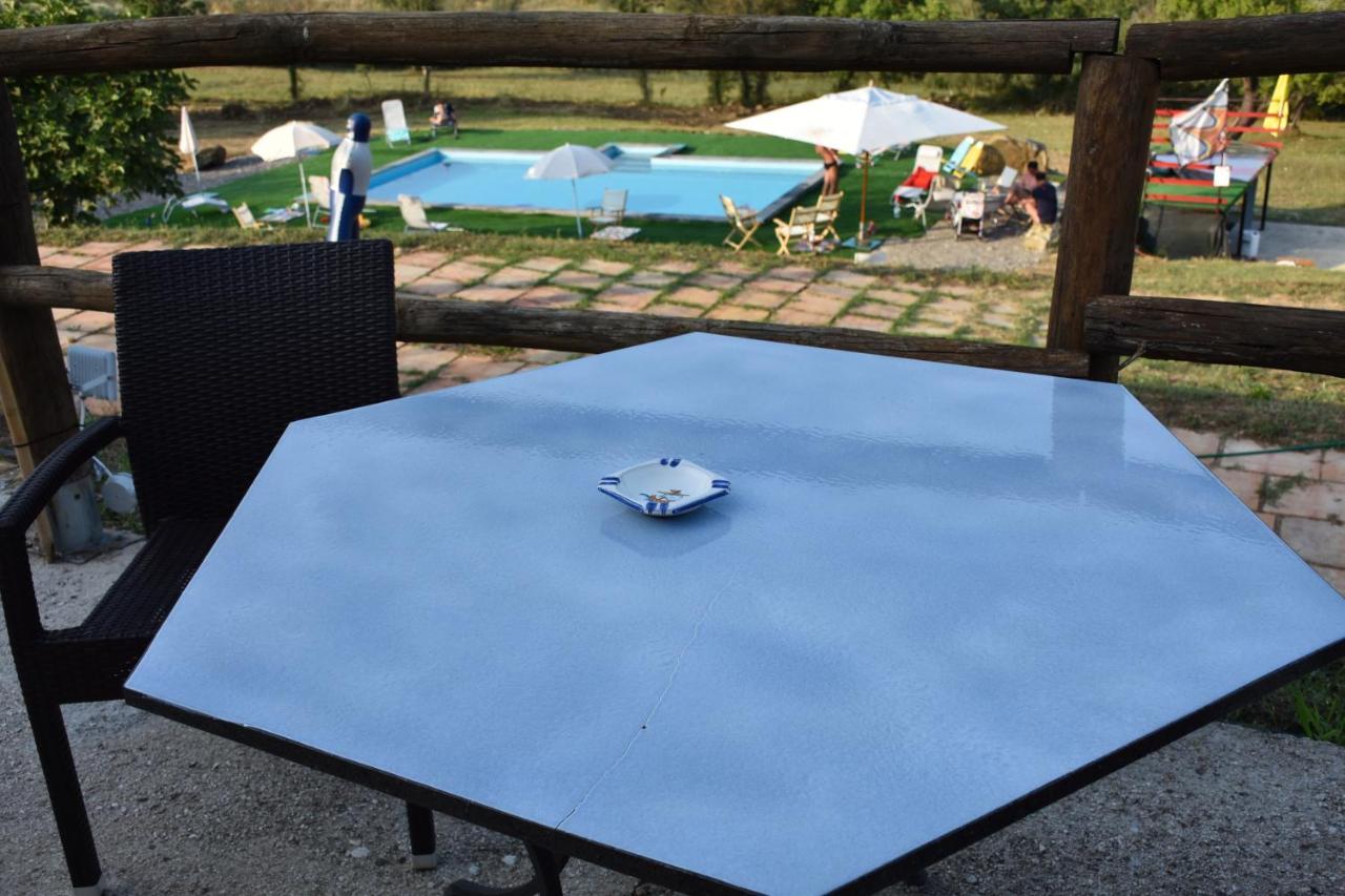 קונטורסי Agriturismo B&B Il Rifugio Di Nino מראה חיצוני תמונה