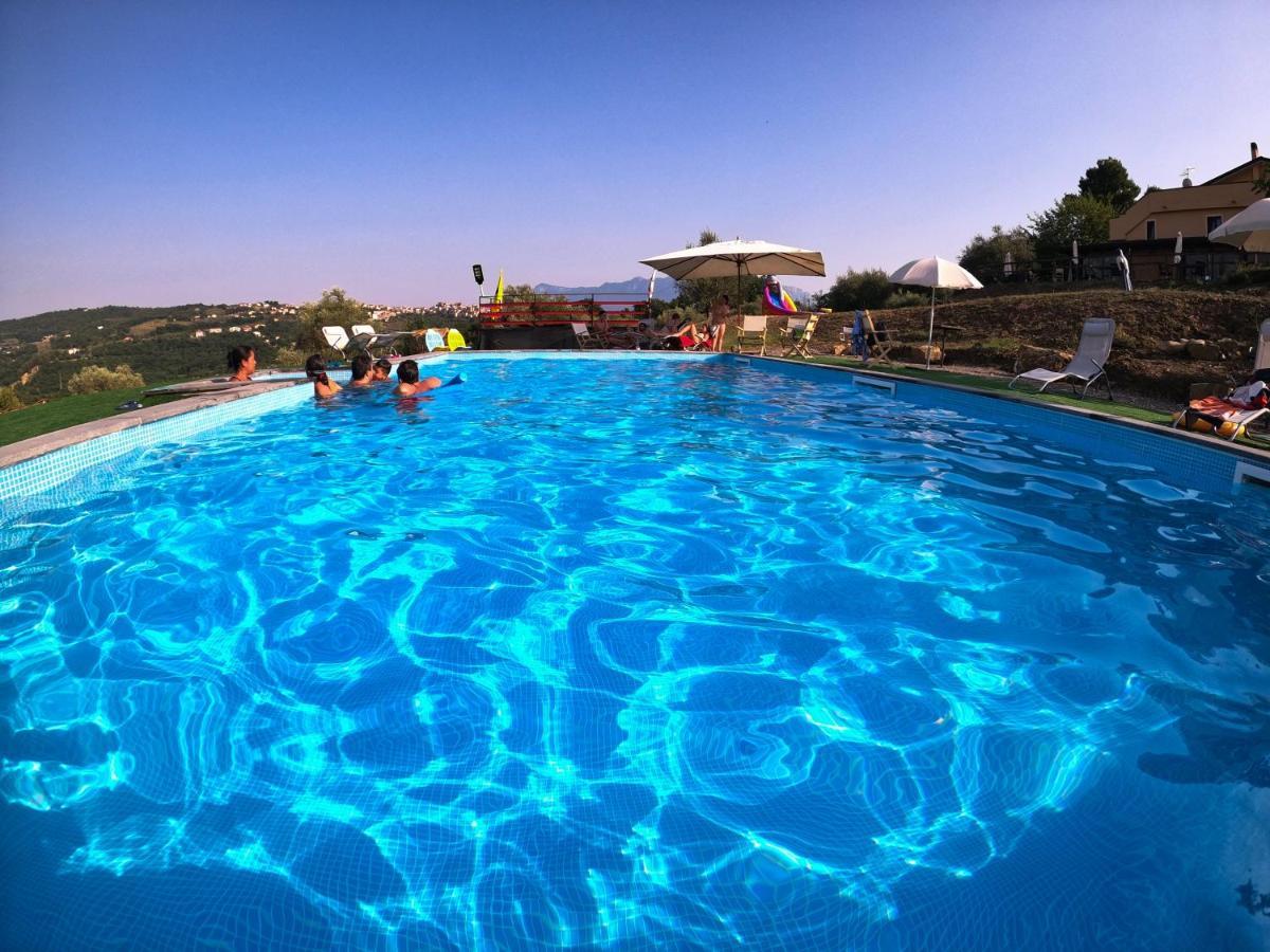 קונטורסי Agriturismo B&B Il Rifugio Di Nino מראה חיצוני תמונה